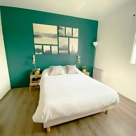 Le Tourbillon 15 Pers Hotel 4*