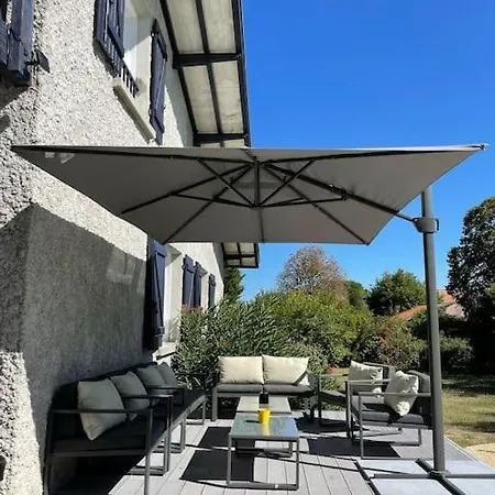 Le Tourbillon 15 Pers Hotel 4*